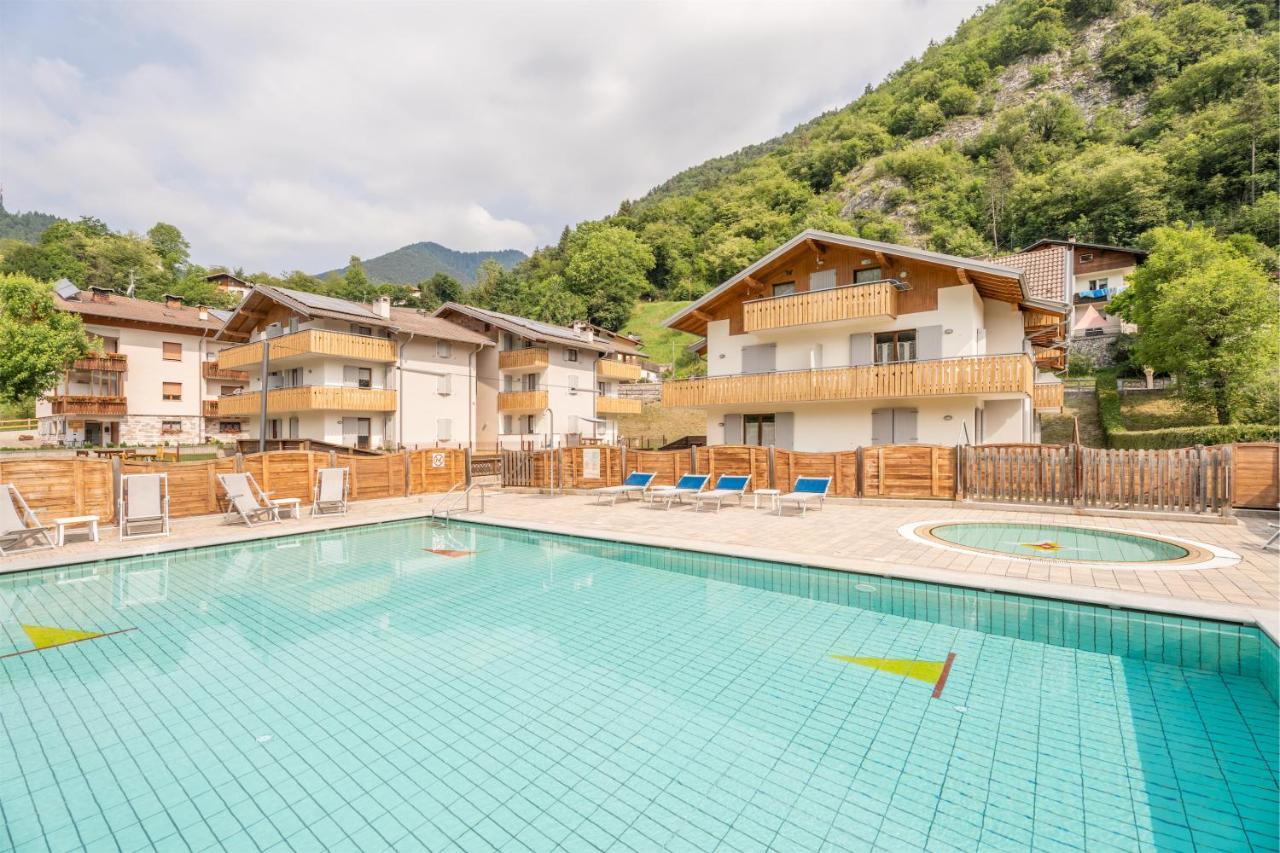 Residence Alessio Bezzecca Zewnętrze zdjęcie