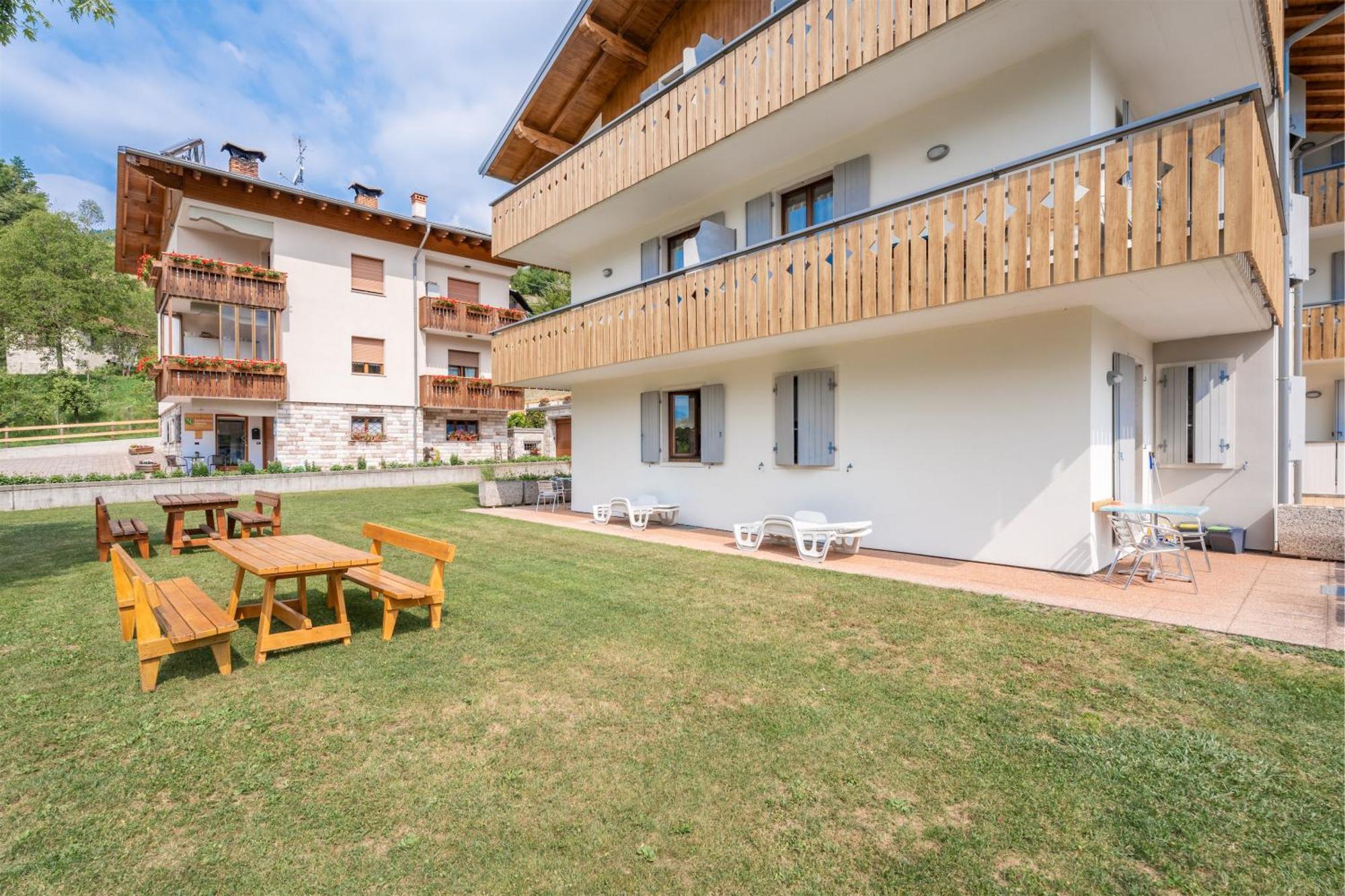 Residence Alessio Bezzecca Zewnętrze zdjęcie